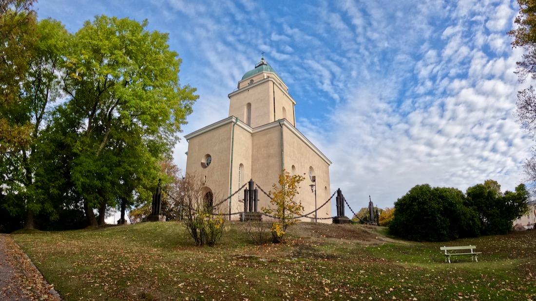 Die Kirche auf Soumenlinna