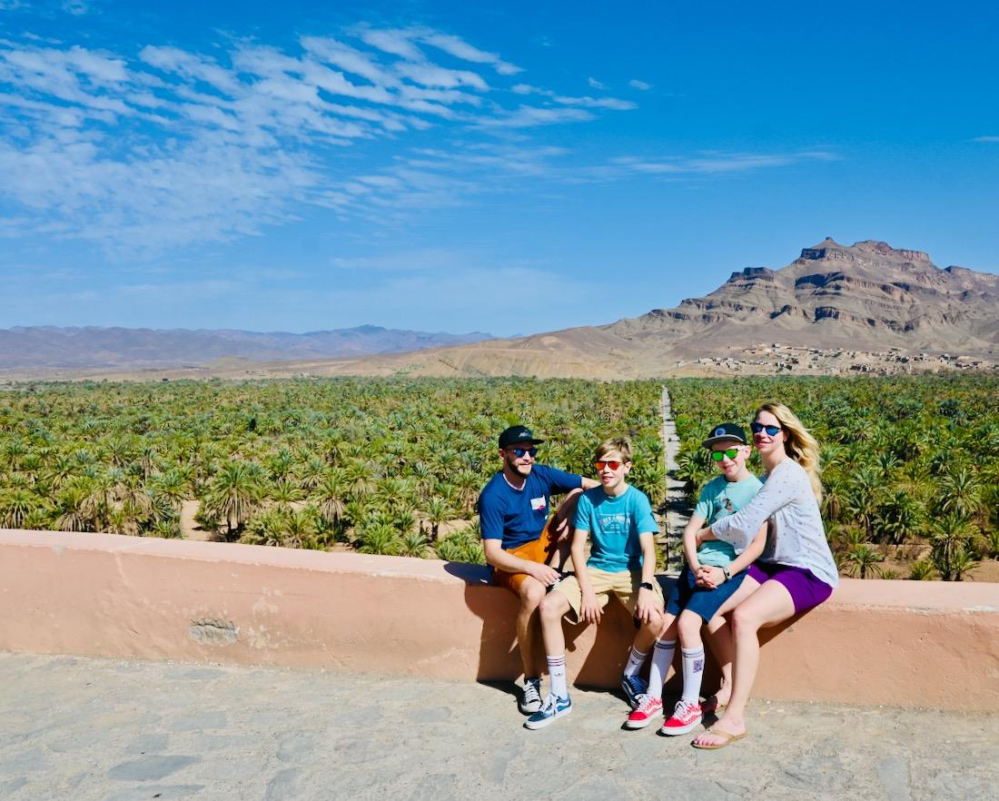 Fravely in der Oase im Draa-Tal in Marokko