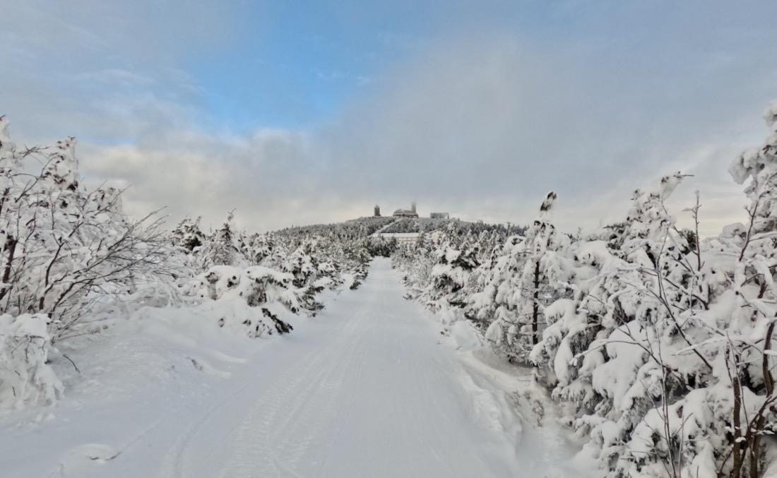 Blick auf die Spitze des Fichtelberg