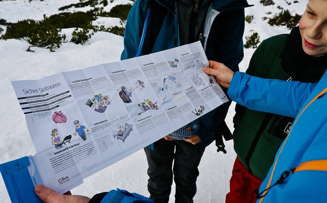 Lawinen-Kunde in den Bergen