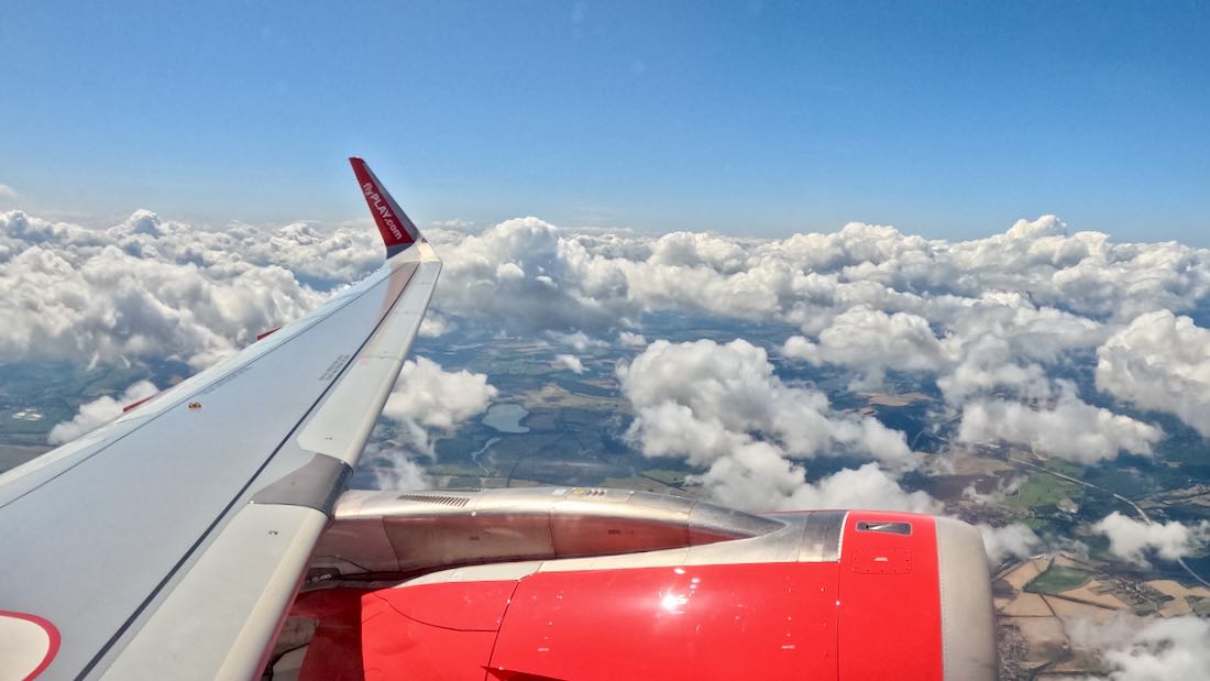 PlayAirline - auf dem Weg nach Island