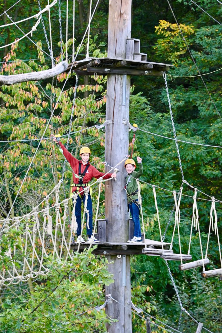 Flo und Ben im Kletterpark in Bautzen