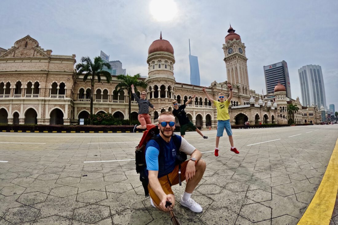 Fravely mit Giesswein in Kuala Lumpur unterwegs