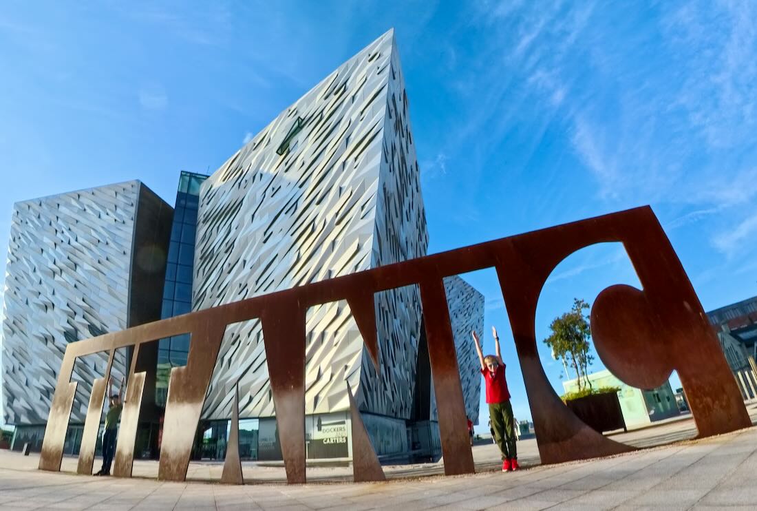 Das Titanic Museum in Belfast in Nordirland