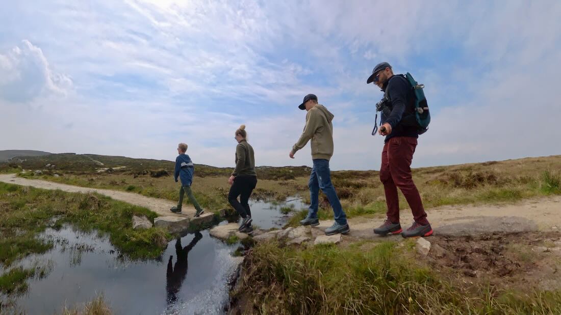 Fravely wandern auf dem Slieve Gullion