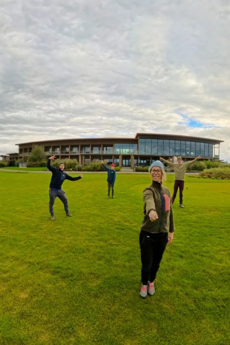 Fravely im Jurmala Golf Club and Hotel in Lettland