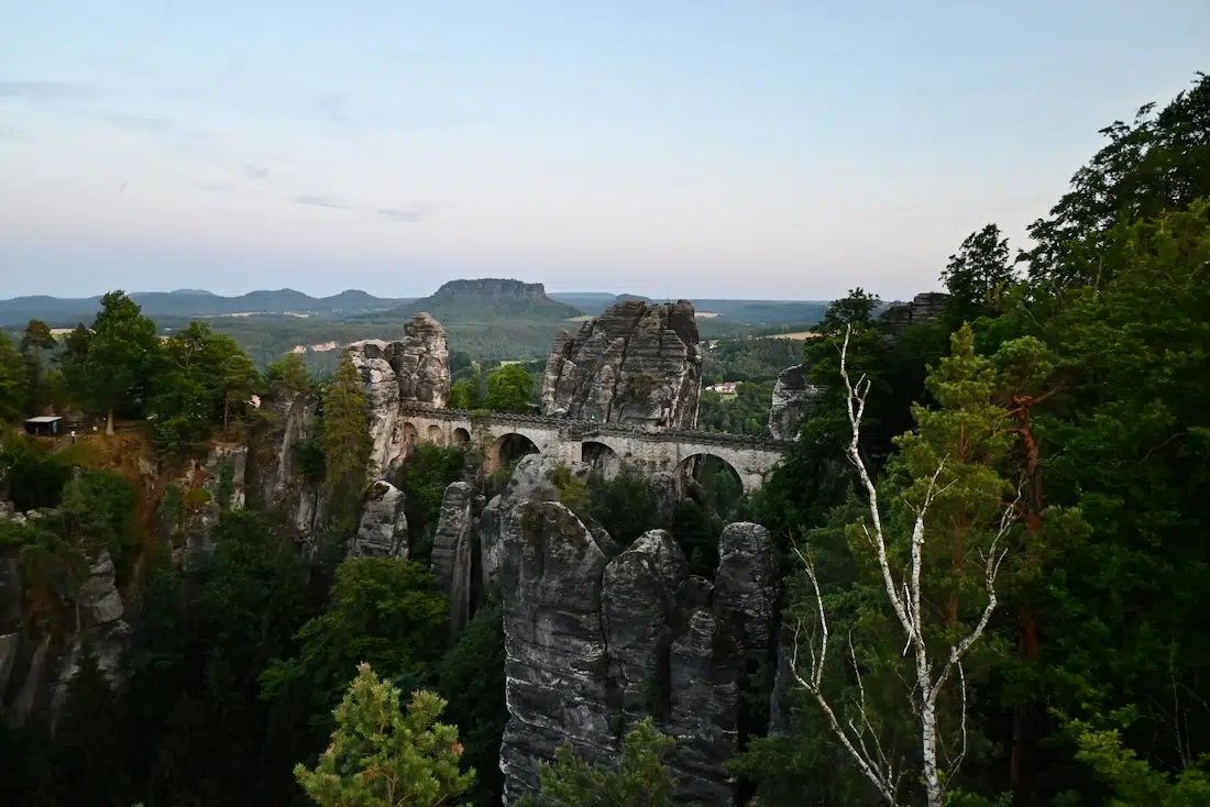 Die Bastei Brücke in Elbsandsteingebirge