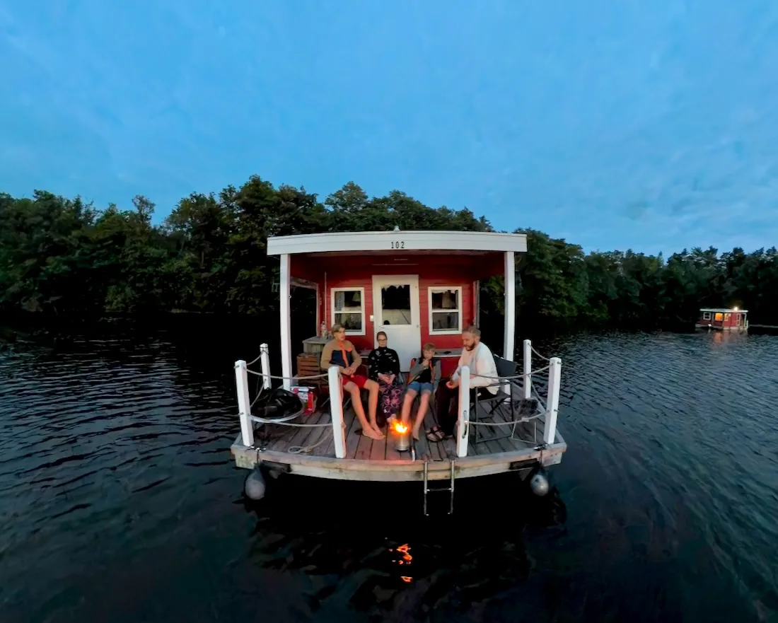 fravely am Abend auf dem BunBo