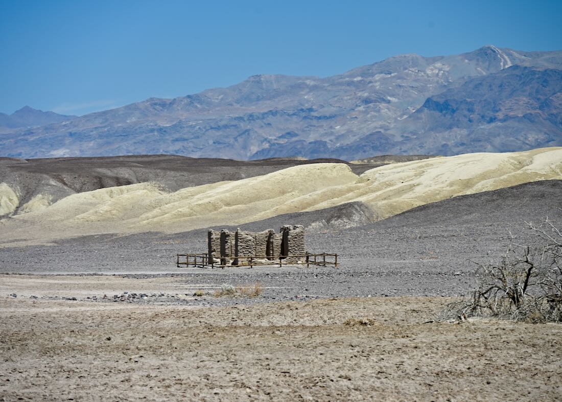 altes Gebäude bei Harmony Borax Interpretive Trail
