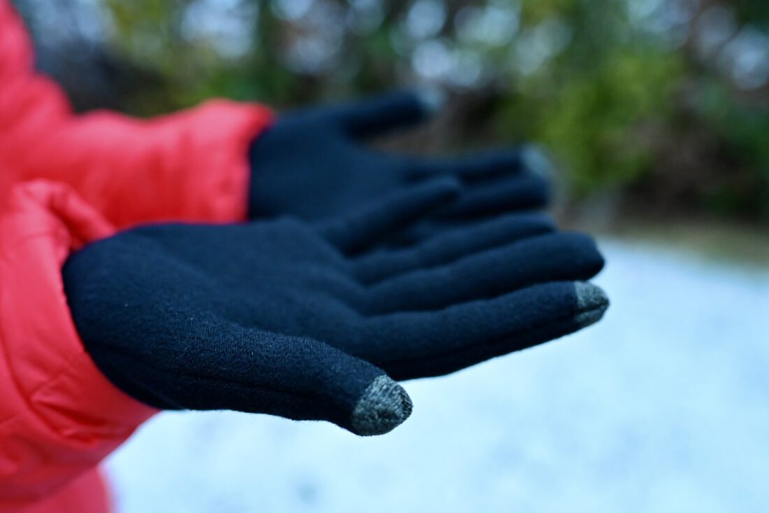 GripGrab Merino-Wool Thermo Unterziehhandschuhe – Warme, flexibele & touchscreen-fähige Handschuhe - perfekt für kalte Winter Tage als Familie