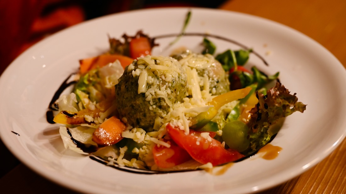 Spinatnödel im Puchtlers Deutscher Adler in Bischofsgrün
