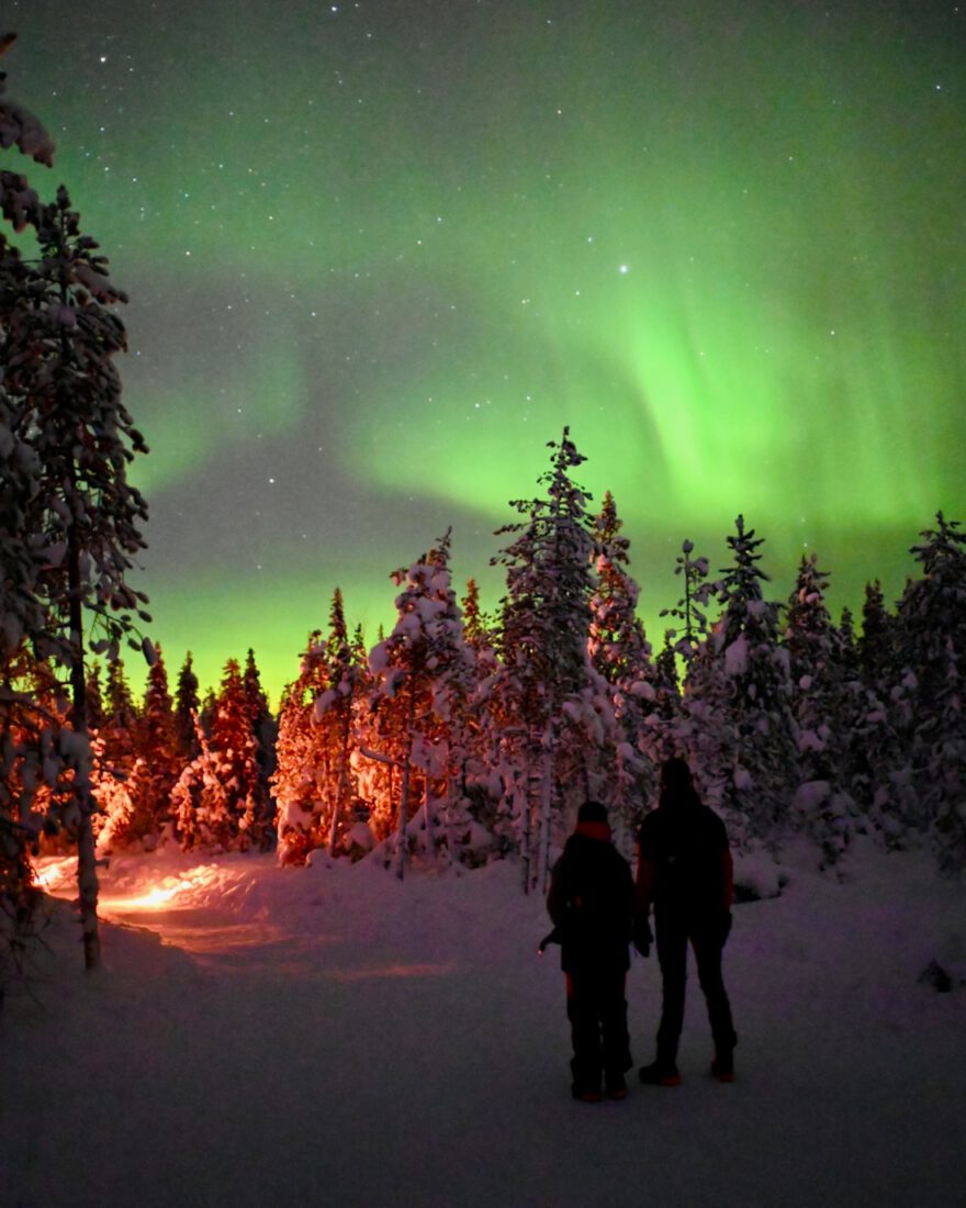 Nordlichter am Iceskating Forest in Levi