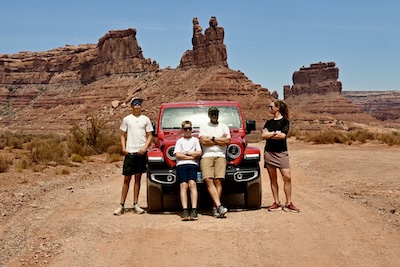 Urlaub-mit-Teenagern-So-wird-der-Familienurlaub-entspannt-und-erfolgreich