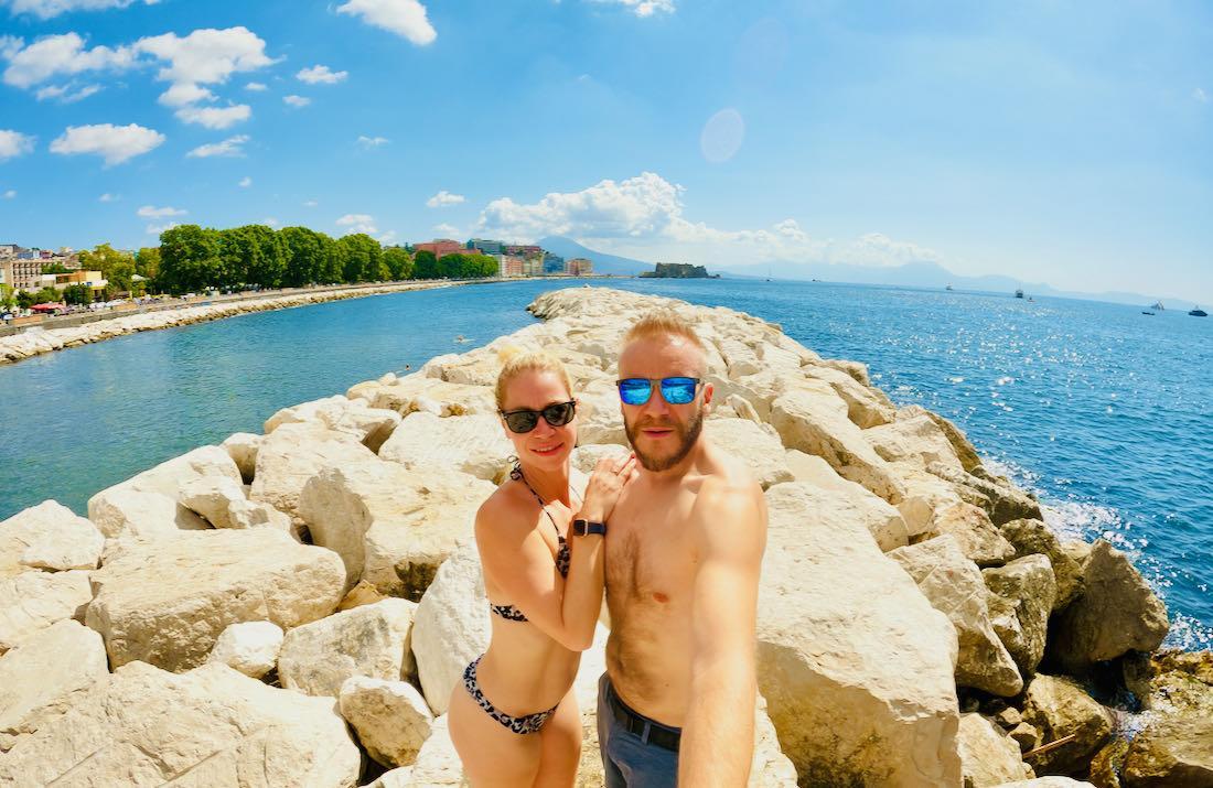 Melanie und Thomas am Golf von Neapel