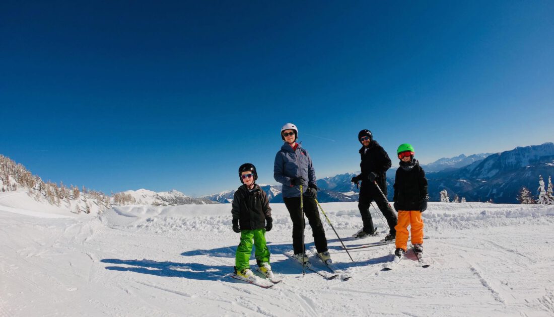 Im Winter als Familie am Weißensee in Kärnten und Skifahren auf der Emberger Alm