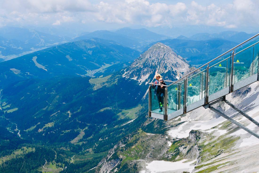 Melanie und Ben auf der "Treppe ins Nichts"